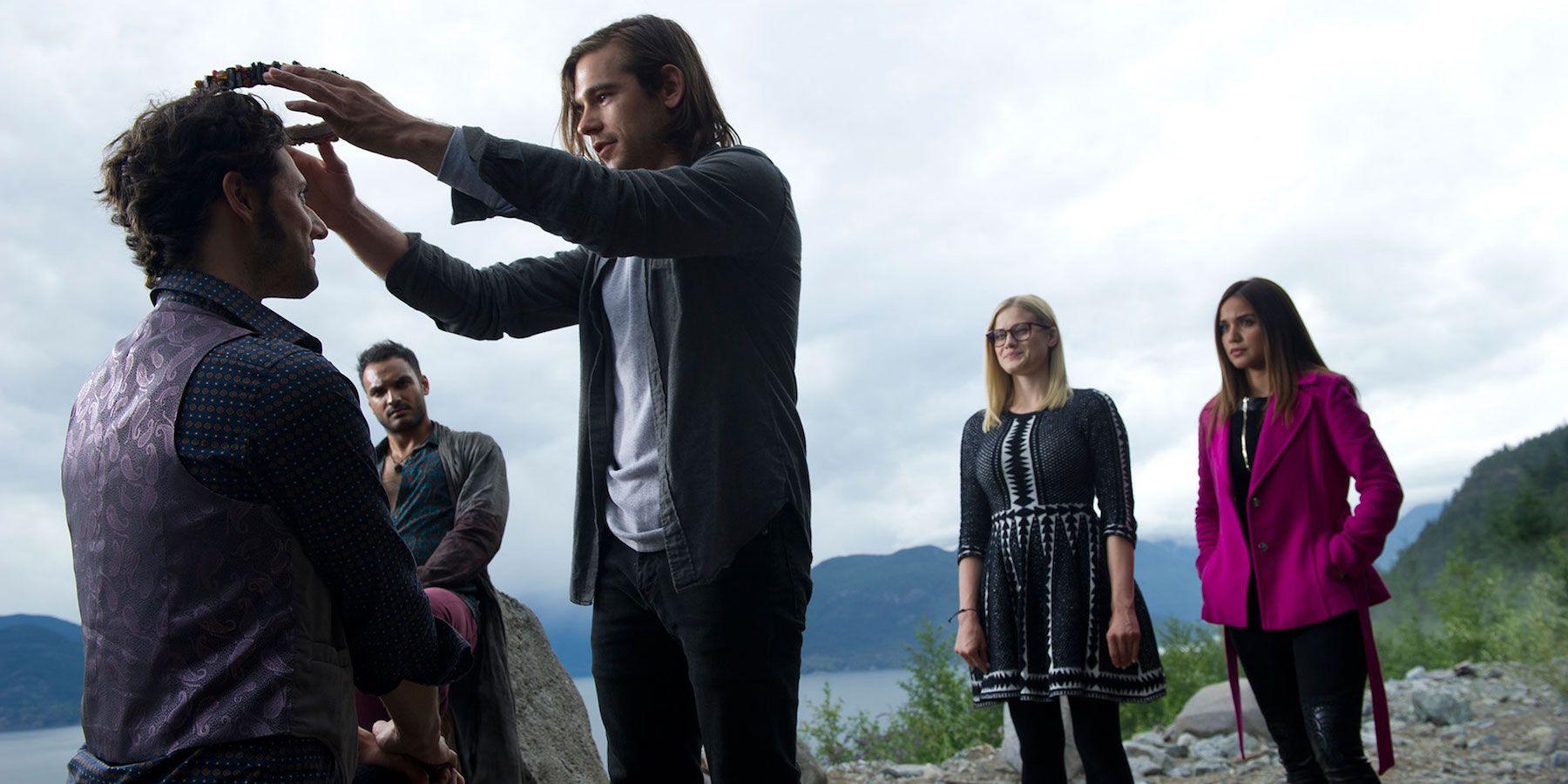 The Magicians Season 2 Premiere Knight of Crowns