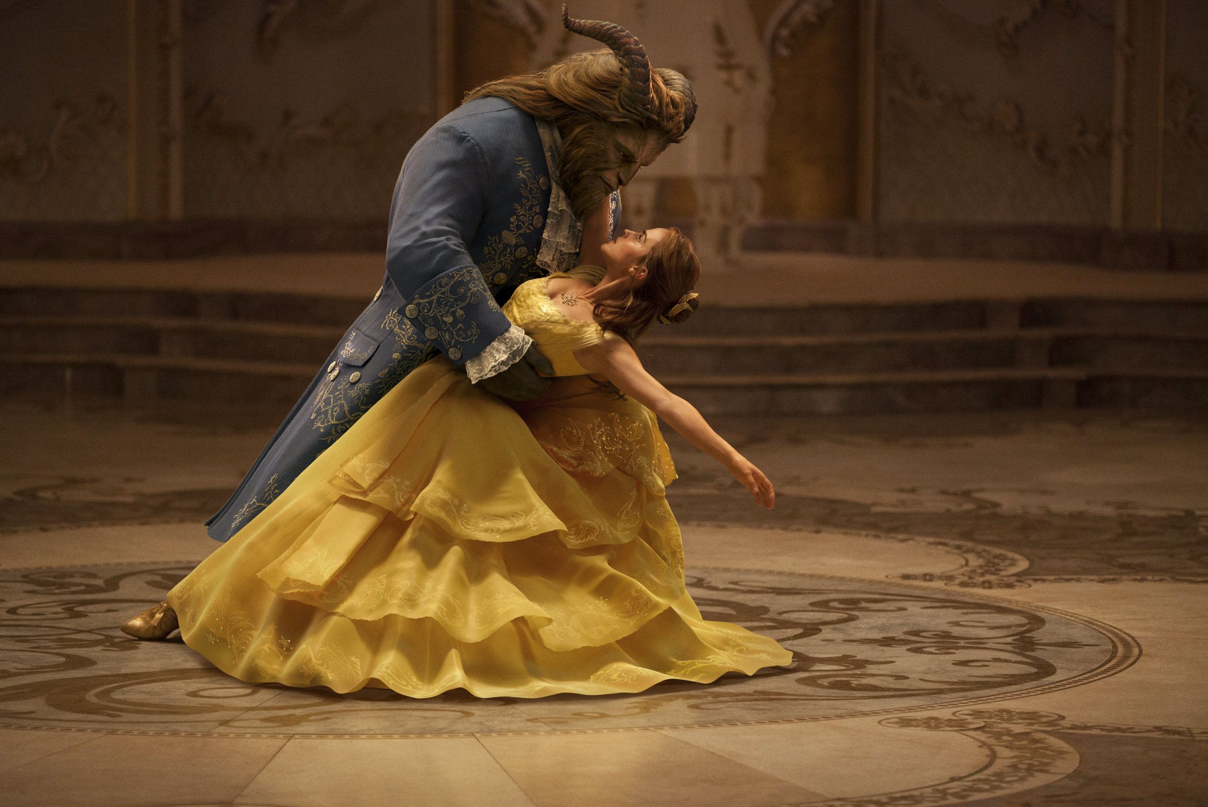 Beauty and the Beast (2017) - Beast and Belle Dance