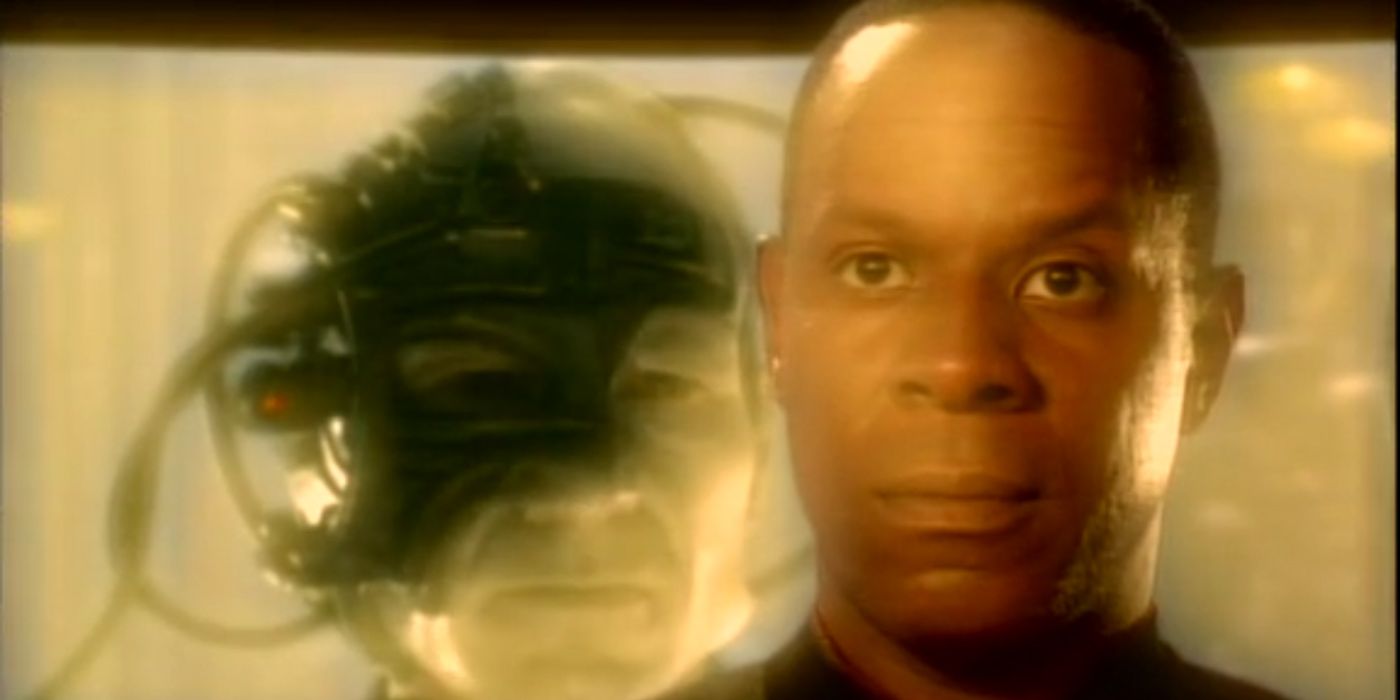 Sisko is shown images of the Borg from Deep Space Nine 