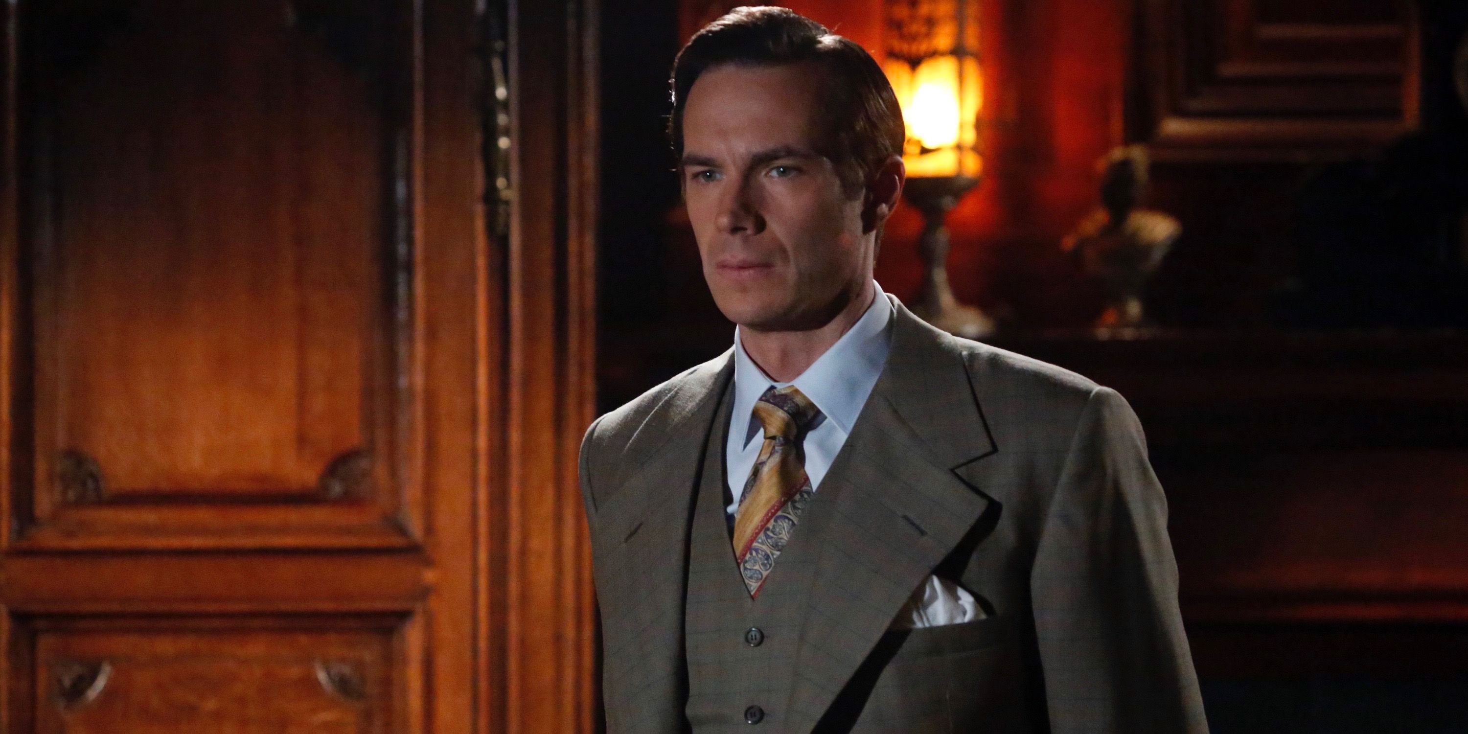 James D&rsquo;Arcy in Agent Carter