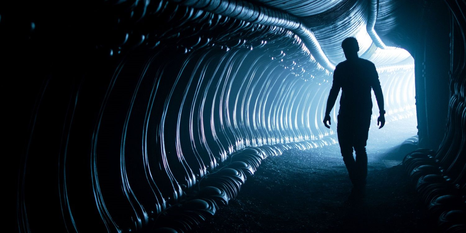 Alien: Covenant Official Still - Juggernaut corridor