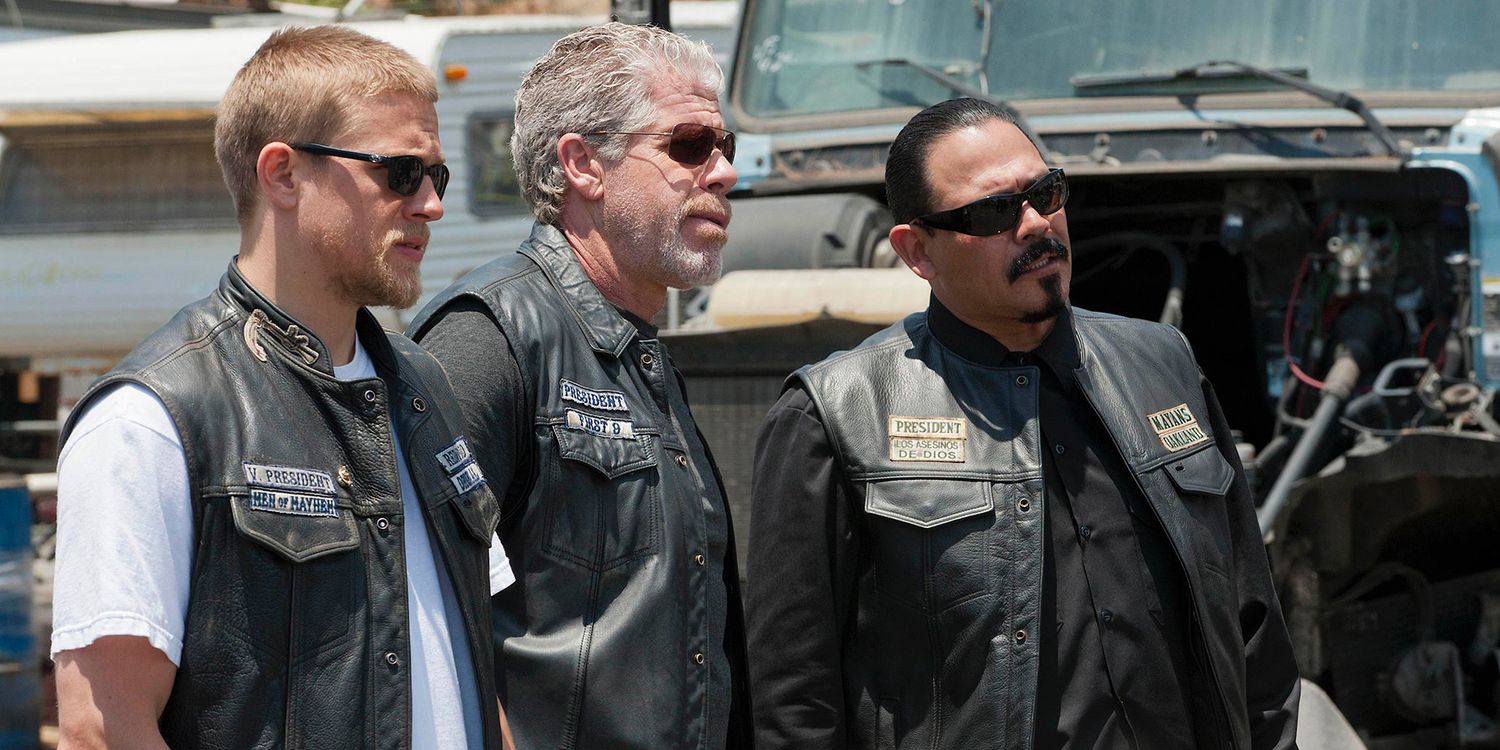 Charlie Hunnam Ron Perlman and Emilio Rivera in Sons of Anarchy