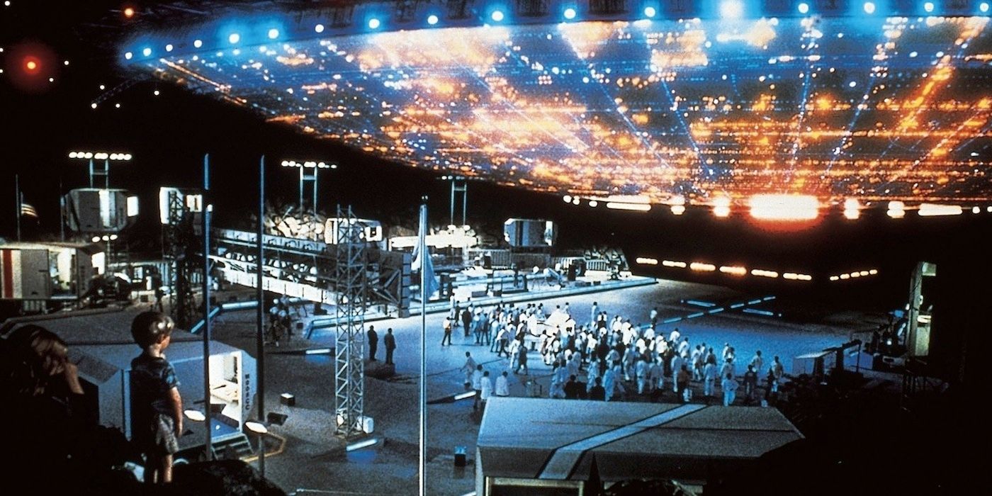A giant UFO in Close Encounters of the Third Kind