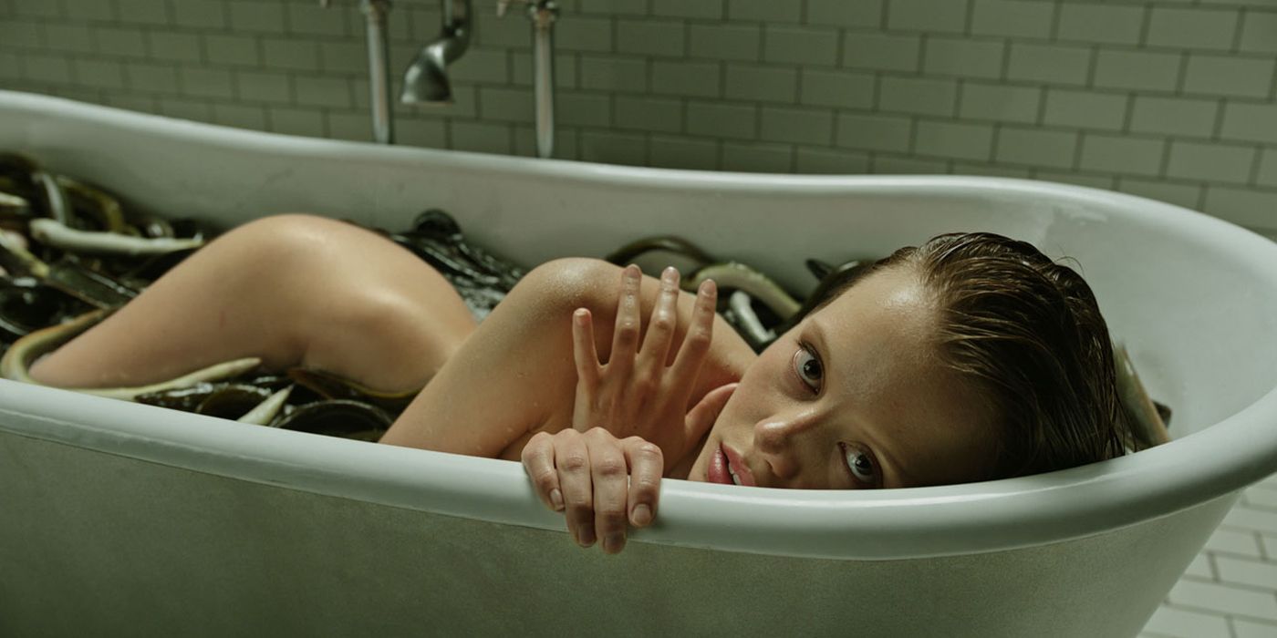 Cure For Wellness Tub