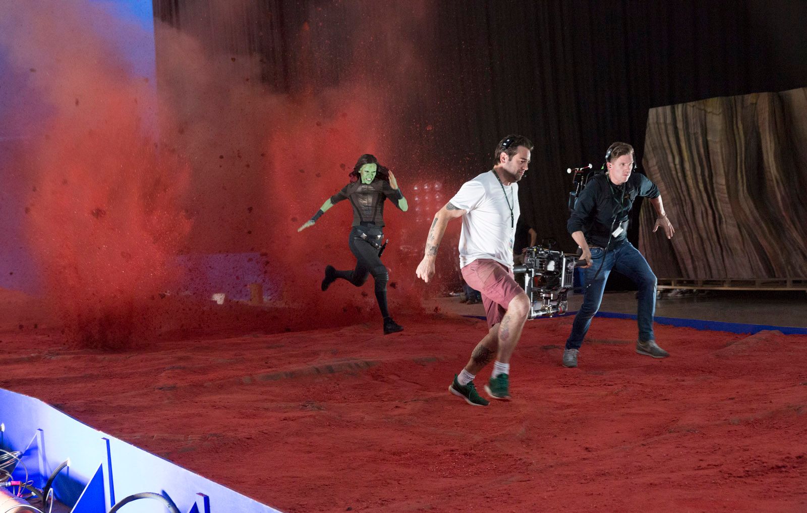 Guardians of the Galaxy 2 BTS Set Photo - Gamora (Zoe Saldana) Red Planet