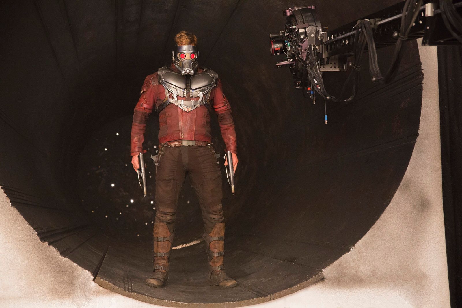 Guardians of the Galaxy 2 BTS Set Photo - Star-Lord with Mask (Chris Pratt)