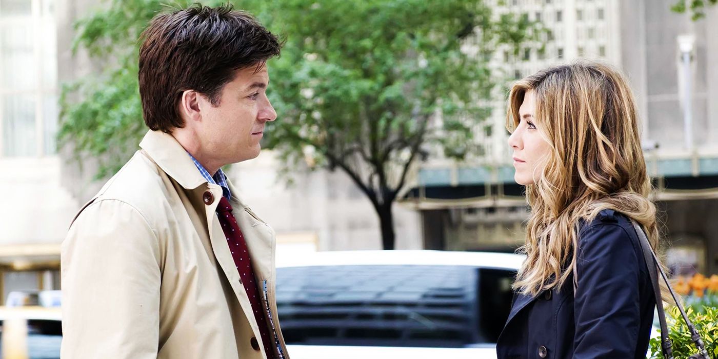 Jason Bateman and Jennifer Aniston in The Switch reconnecting.