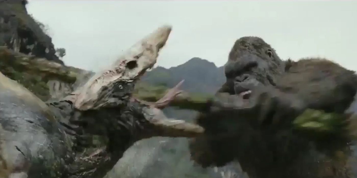 Kong Skull Island - Kong fights a Skullcrawler