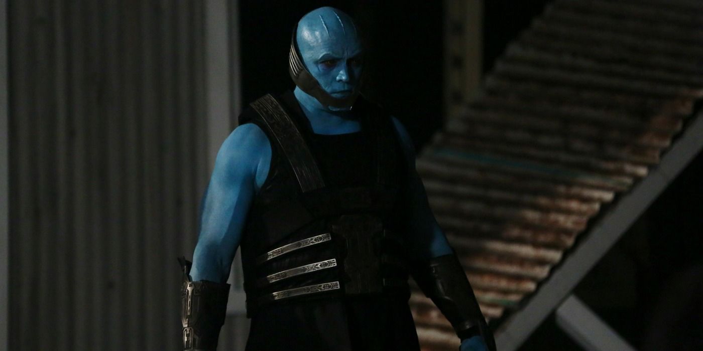 An image of a blue Kree in their battle armor 