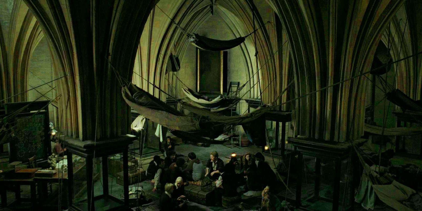 Harry Potter 10 Room Of Requirement Scenes The Movies Didn t Show