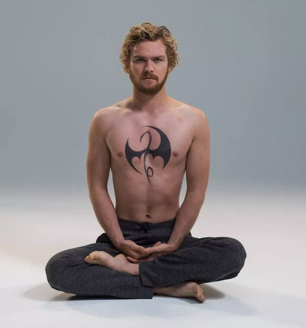 Netflix Iron Fist meditates