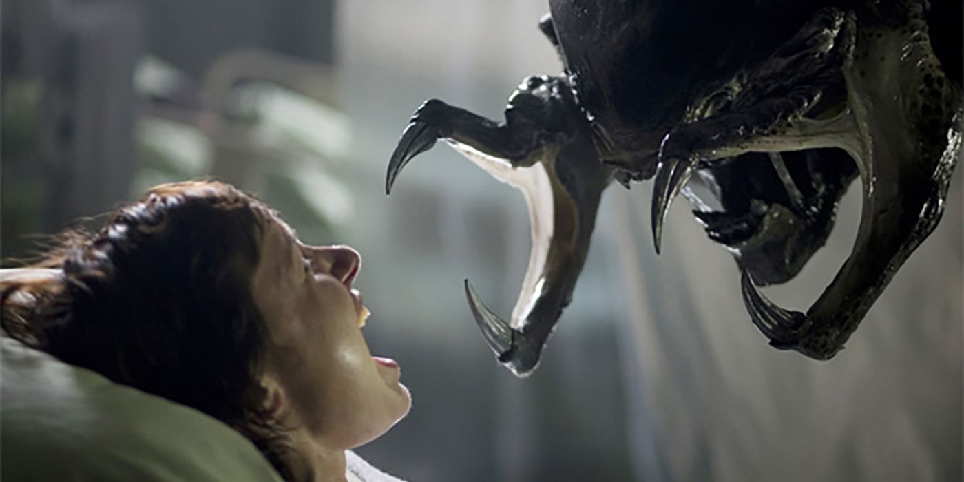 Alien vs Predator Requiem pregnant