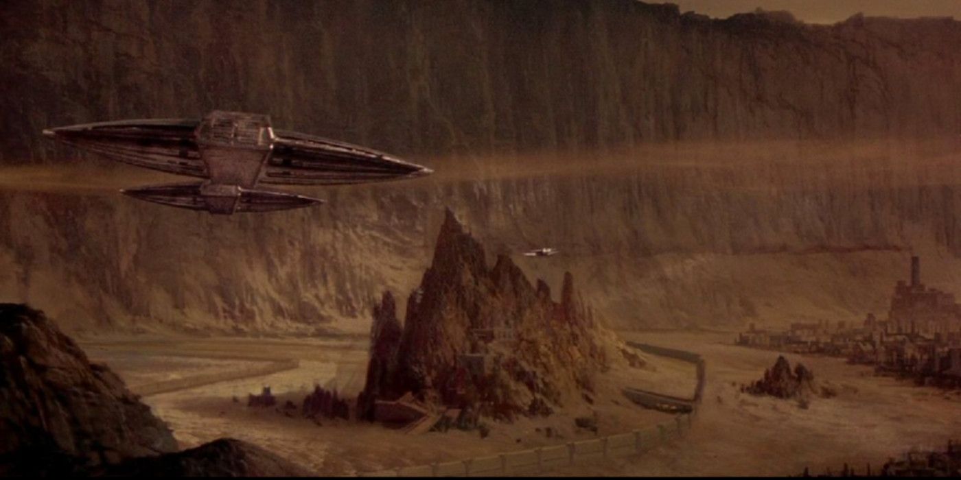 A ship attempting to land on Arrakeen in Dune