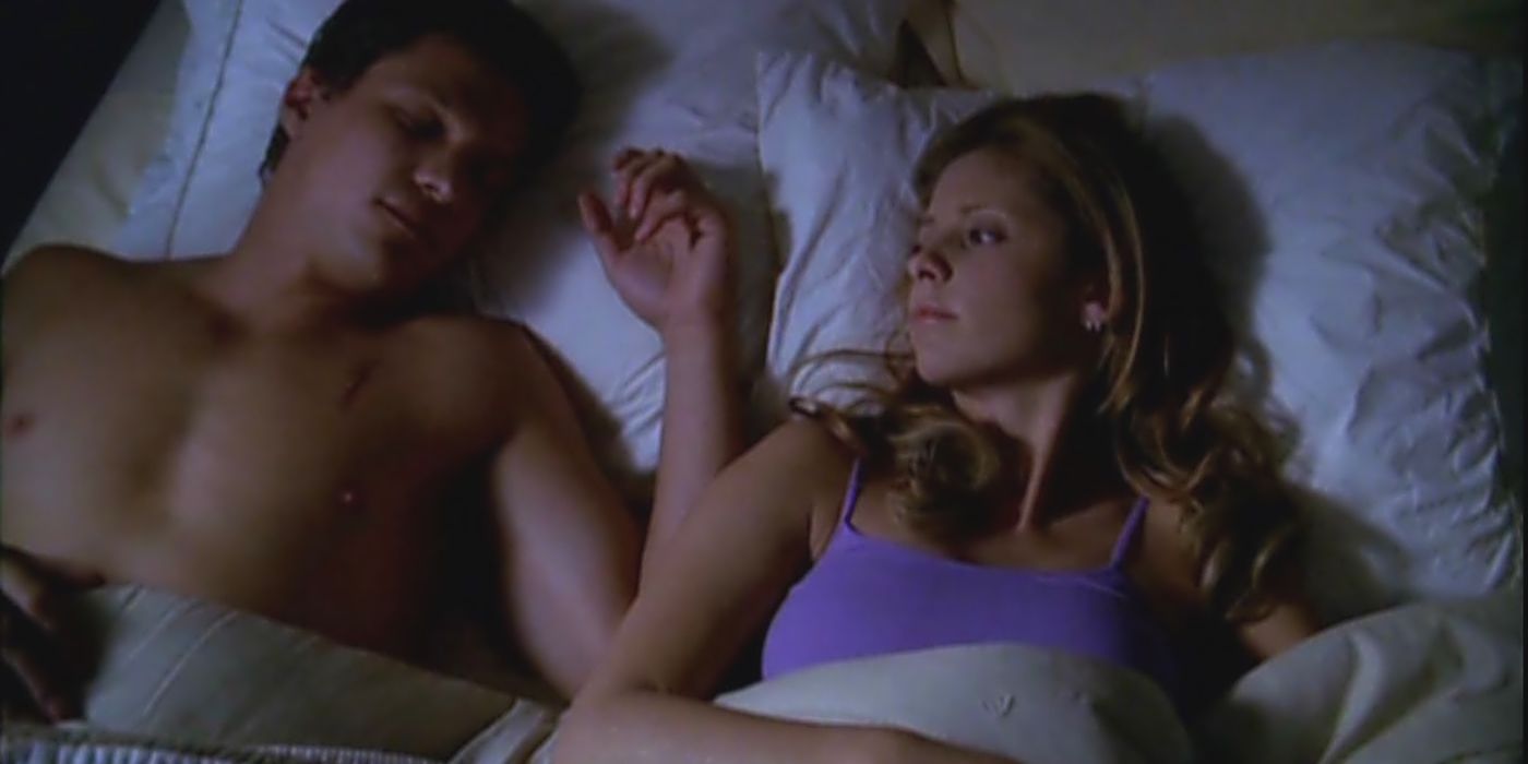 Buffy and Riley in Buffy the Vampire Slayer