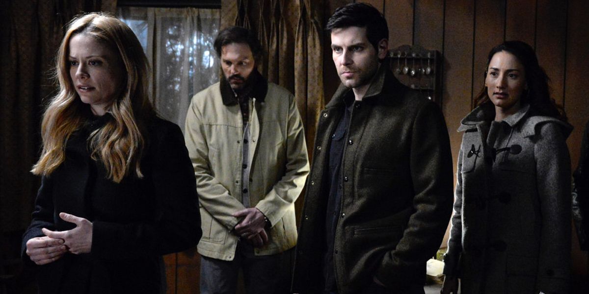 David Giuntoli and cast in Grimm Series Finale