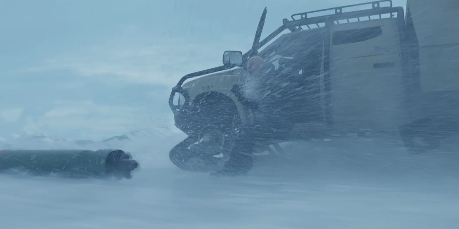 The Rock vs Torpedo in Fate of the Furious