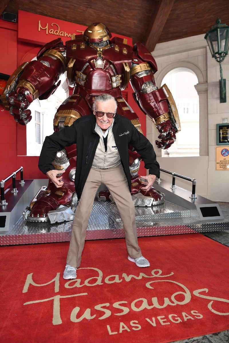 Madame Tussauds Hulkbuster with Stan Lee
