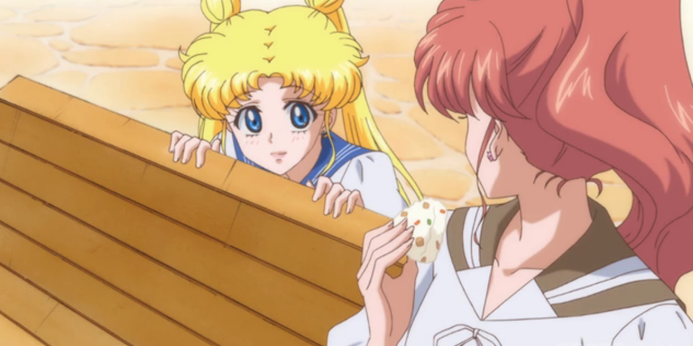 Sailor Moon Crystal - Usagi sneaking up on Makoto