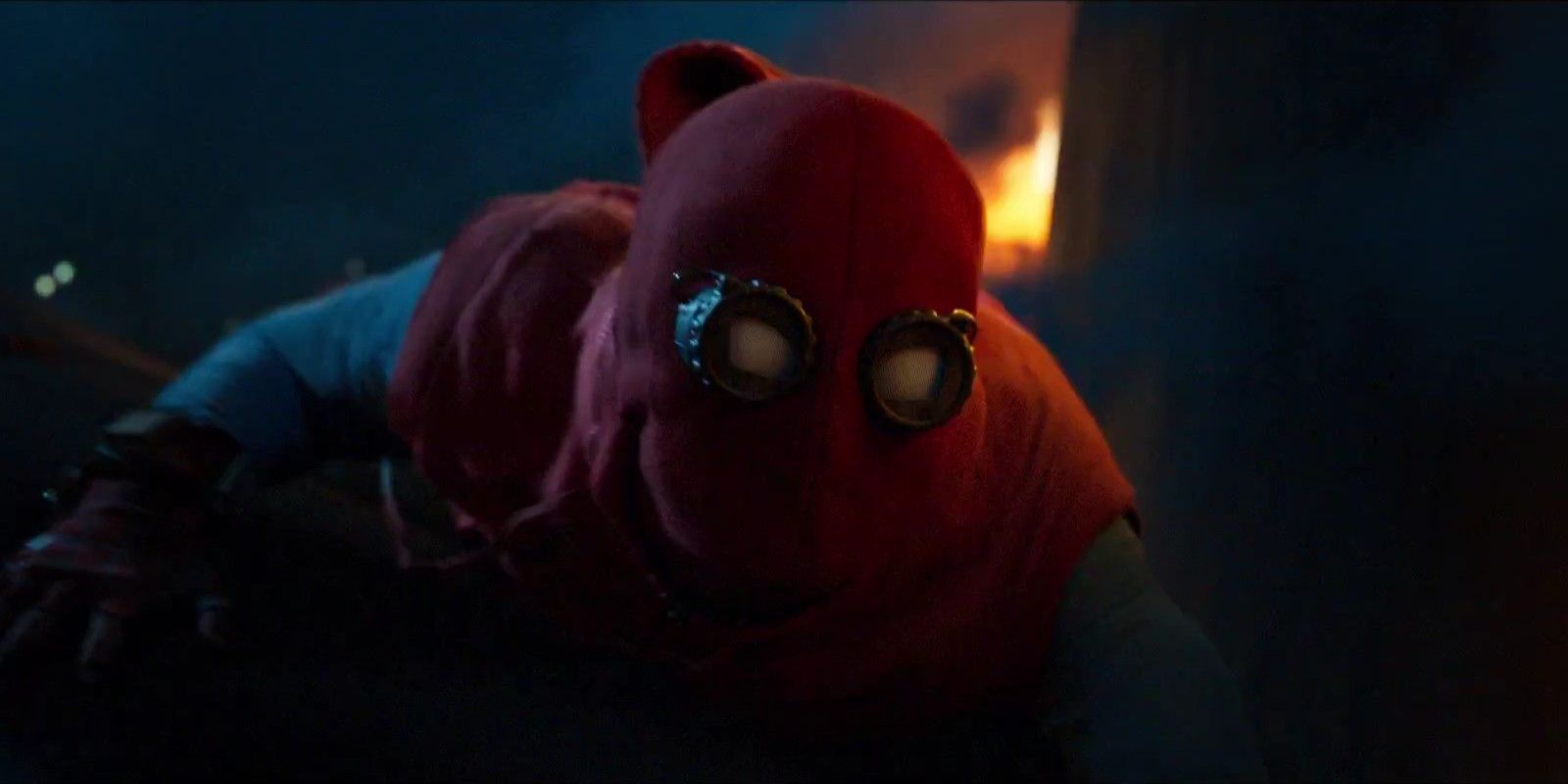 Spider-Man Homecoming Homemade Suit