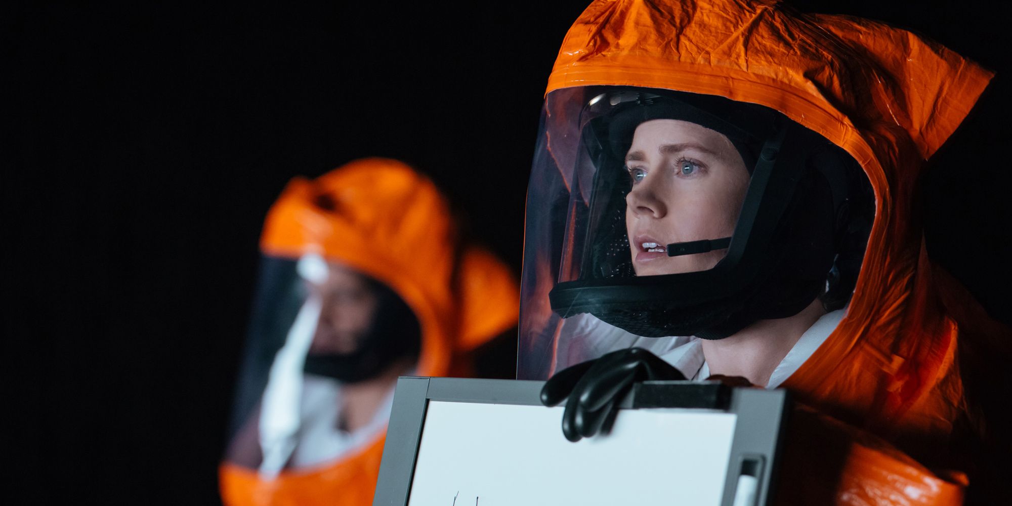 Amy Adams communicating with aliens in Arrival