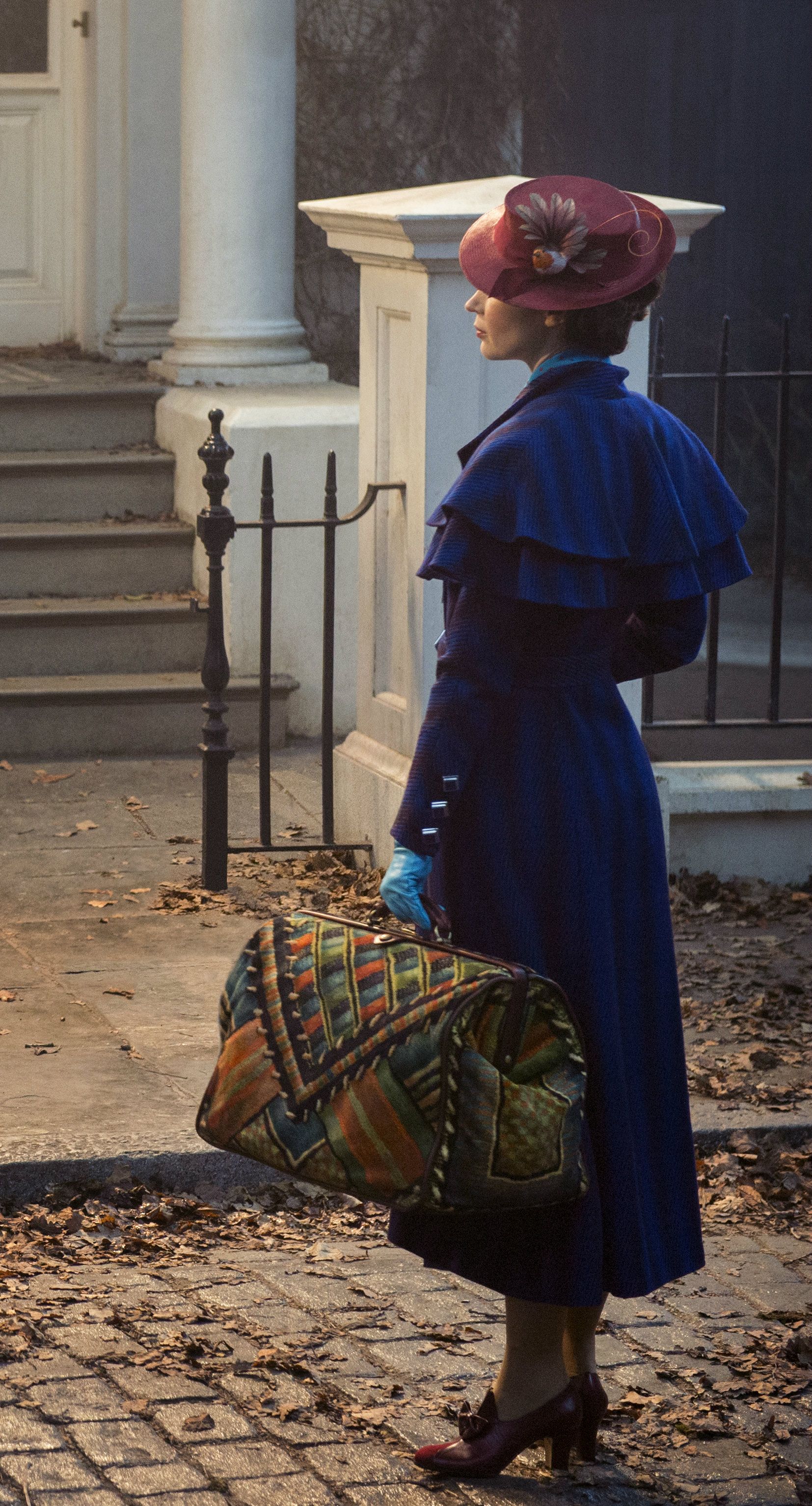 Mary Poppins 2 First Look: Emily Blunt is Practically Perfect