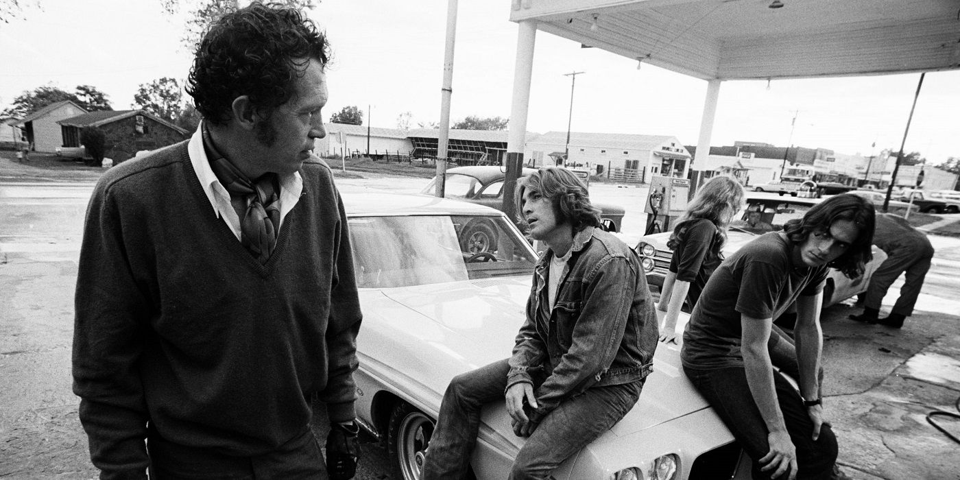Several characters at a gas station in Two-Lane Blacktop