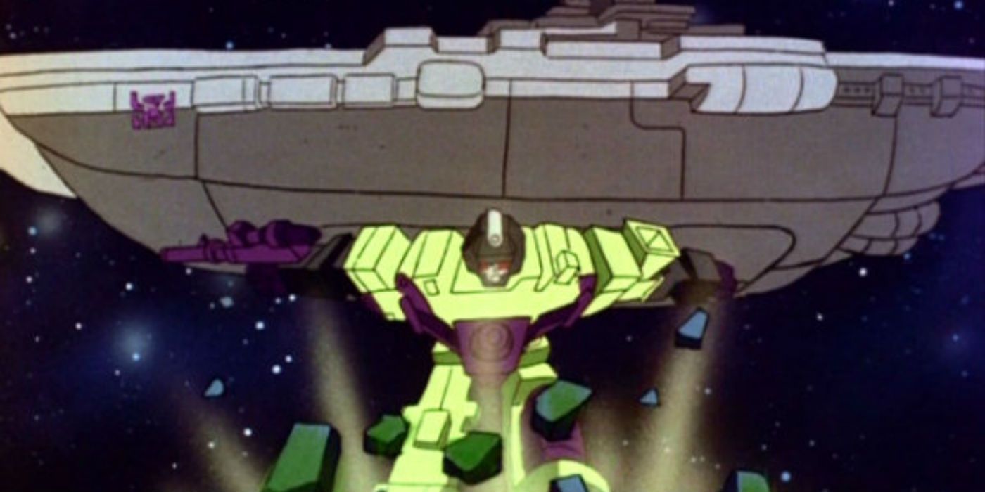 Broadside falls on Devastator from The Transformers