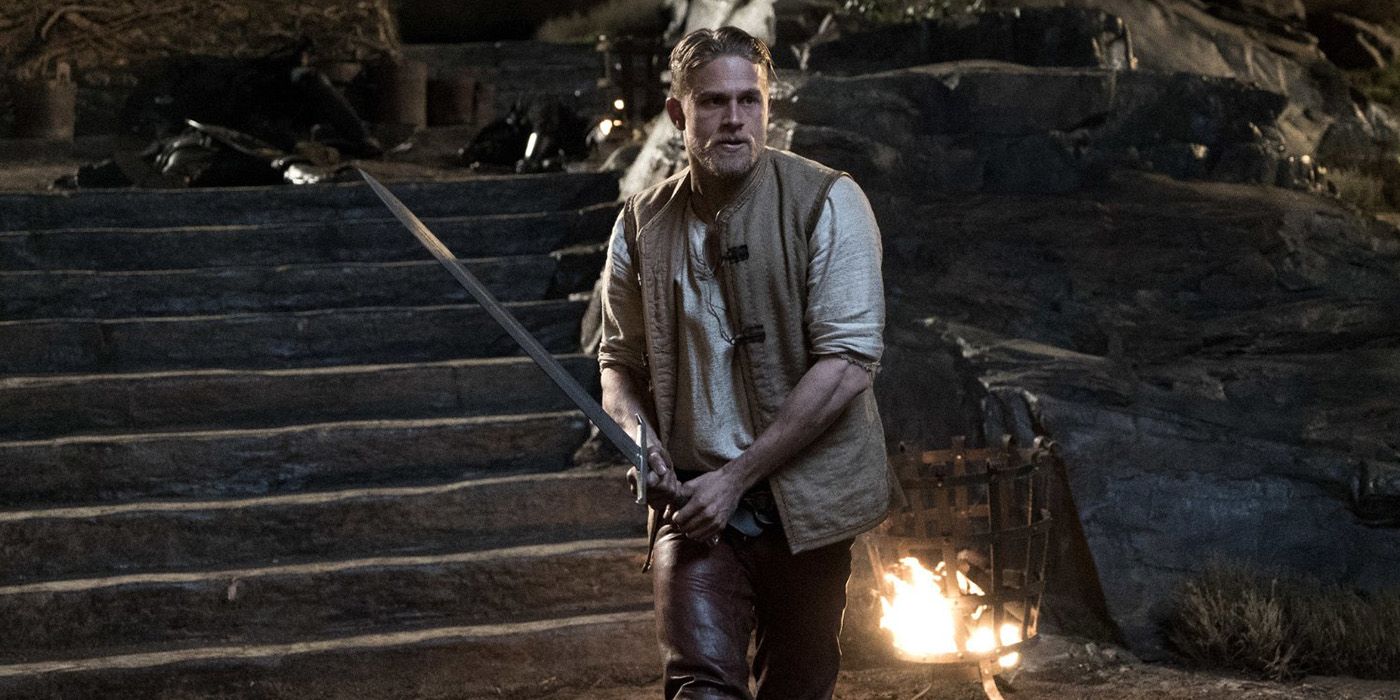Charlie Hunnam in King Arthur: Legend of the Sword
