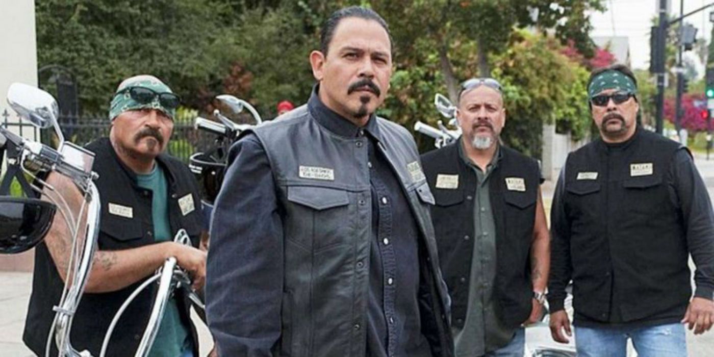 Marcus Alvarez informs Nero that they'll participate in the war in Sons of Anarchy spin-off Mayans MC 2