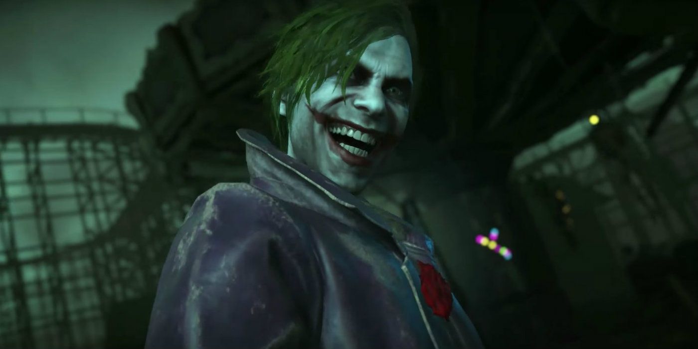 The Joker smiling in Injustice 2