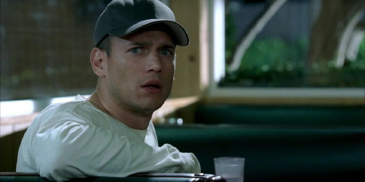 Michael Scofield in a diner in Prison Break