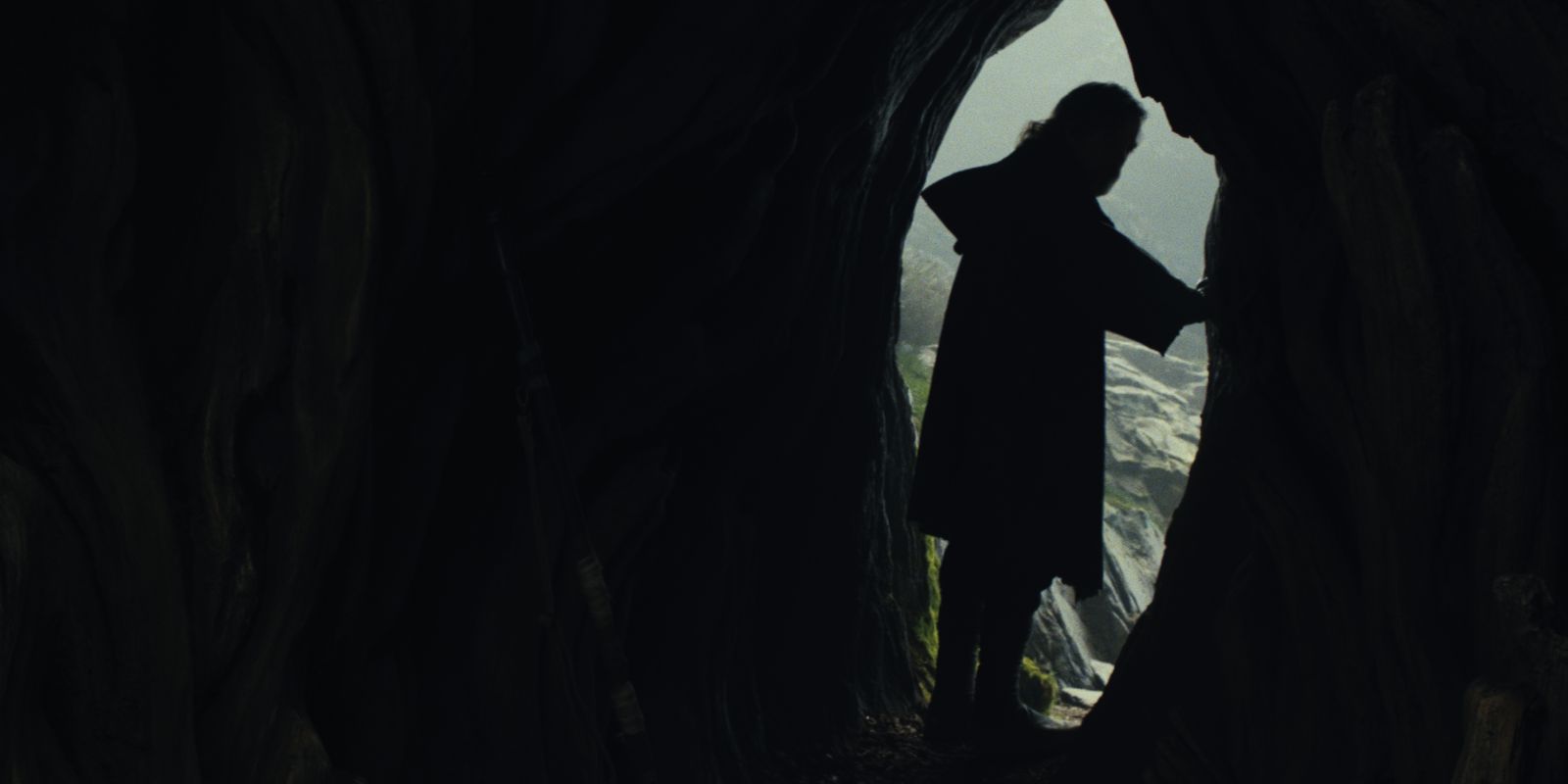 Star Wars The Last Jedi teaser trailer - Luke on Ahch-To