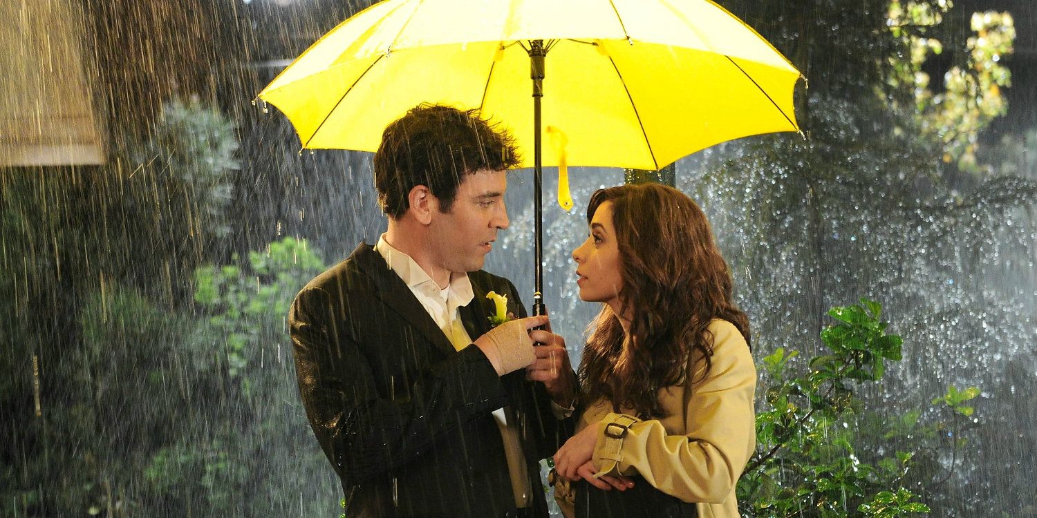 Tracy and Ted under the yellow umbrella on How I Met Your Mother