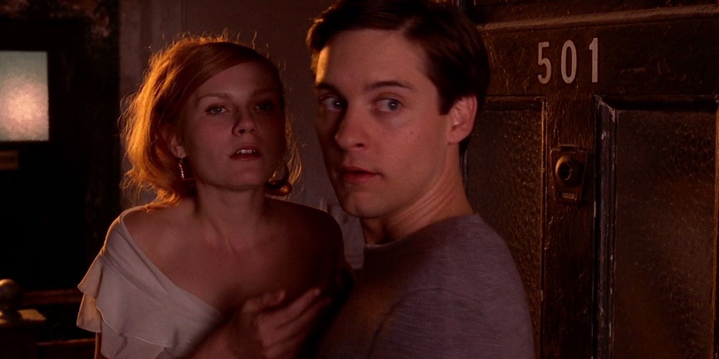 Toby Maguire and Kirsten Dunst in Spider-Man 2
