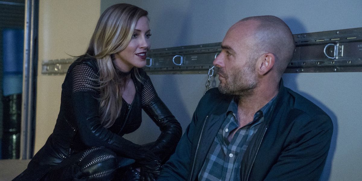 Katie Cassidy and Paul Blackthorne in Arrow Missing