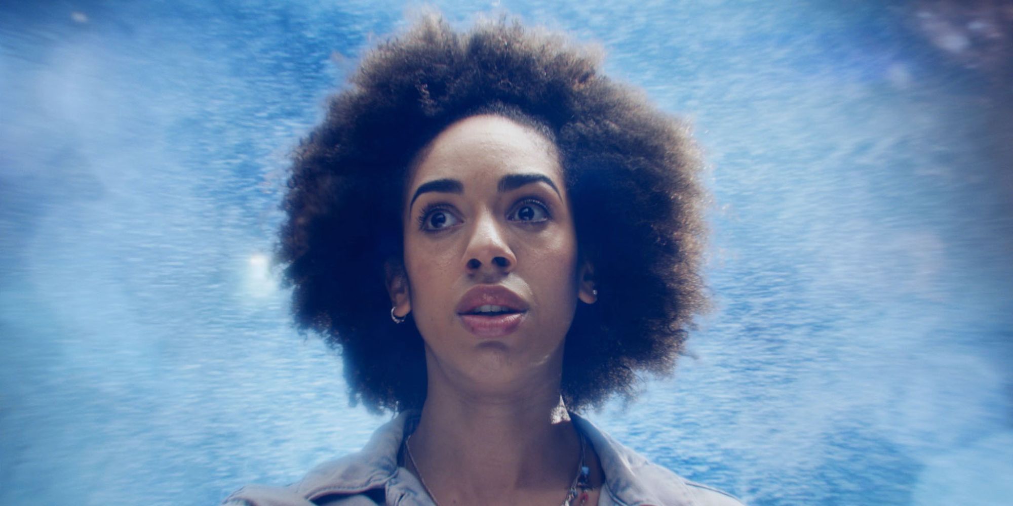 Bill Potts looking afraid in Doctor Who