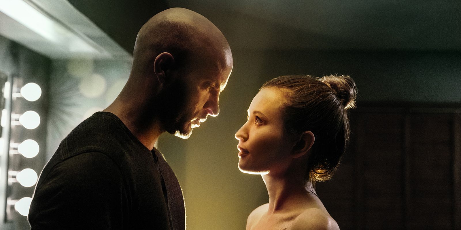 Ricky Whittle and Emily Browning in American Gods Episode 5