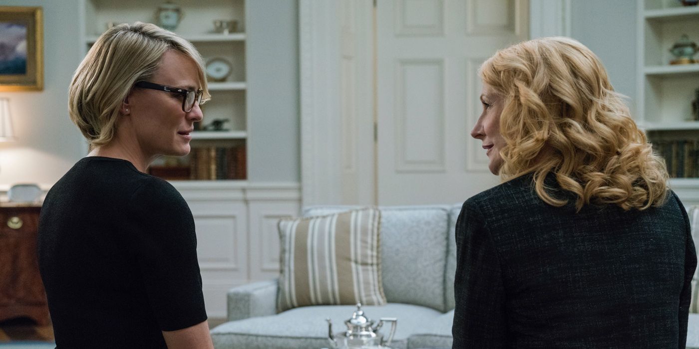 Robin Wright as Claire Underwood and Patricia Clarkson as Jane Davis in House of Cards