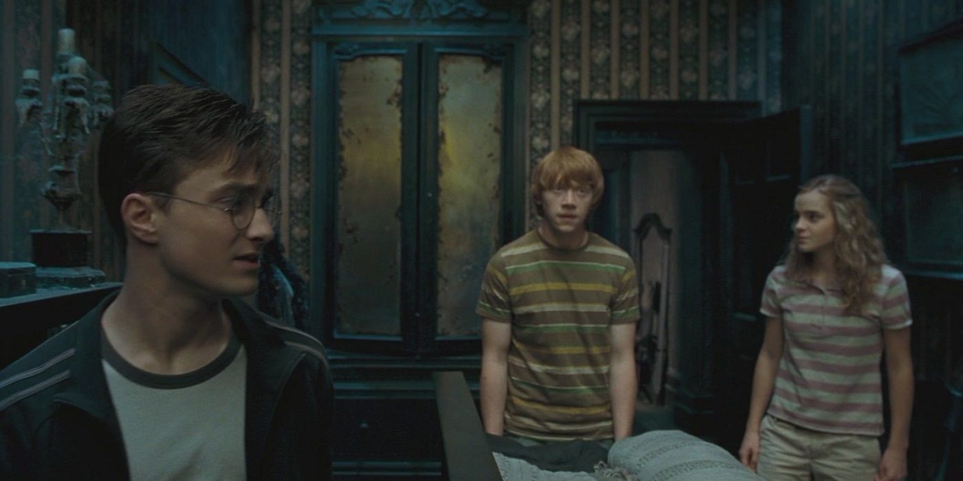 Harry Ron and Hermione at Grimmauld Place in Order of Phoenix