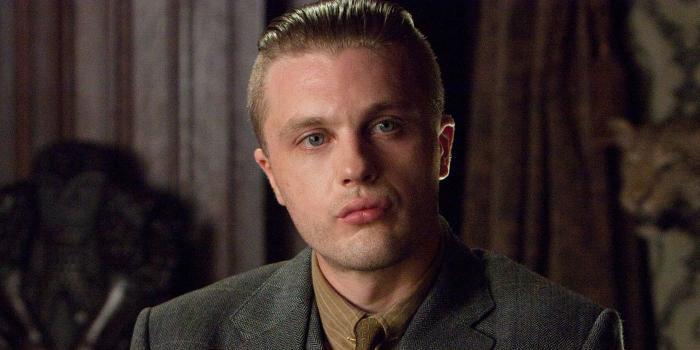 An image of Jimmy Darmody (Michael Pitt) looking at the camera in Boardwalk Empire