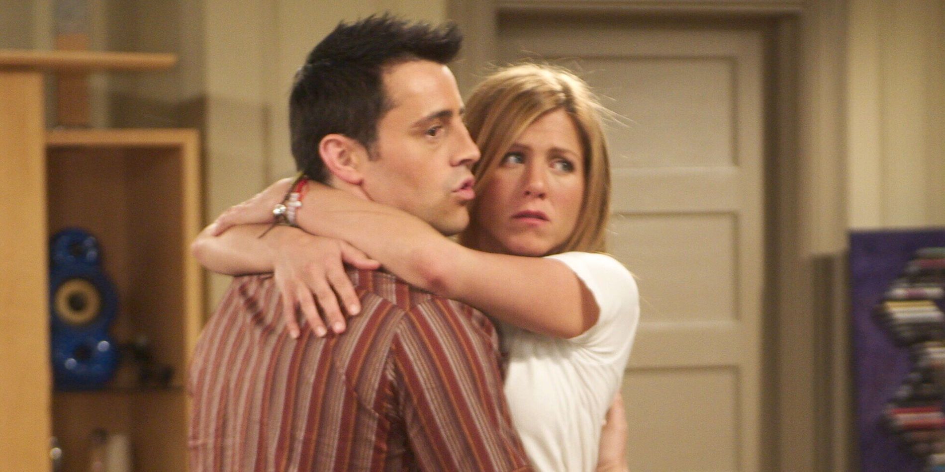 Joey and Rachel hugging on Friends