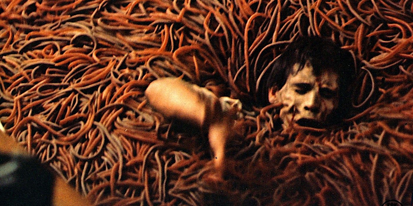 Killer earthworms in Squirm (1976)
