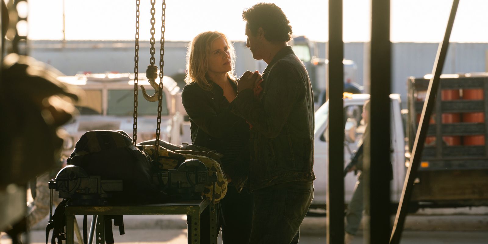 Kim Dickens and Cliff Curtis in Fear the Walking Dead Season 3 Episode 1