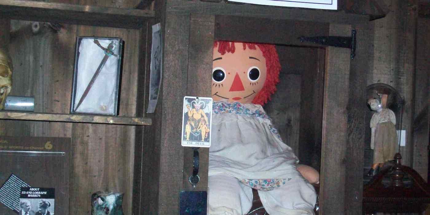 The real-life Annabelle is a Raggedy Anne doll on a shelf in the Warren occult museum