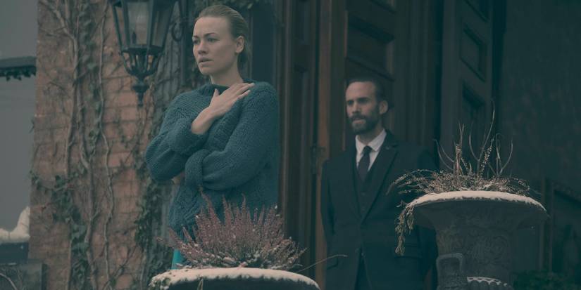 Yvonne Strahovski and Joseph Fiennes in The Handmaid's Tale Season 1 Finale