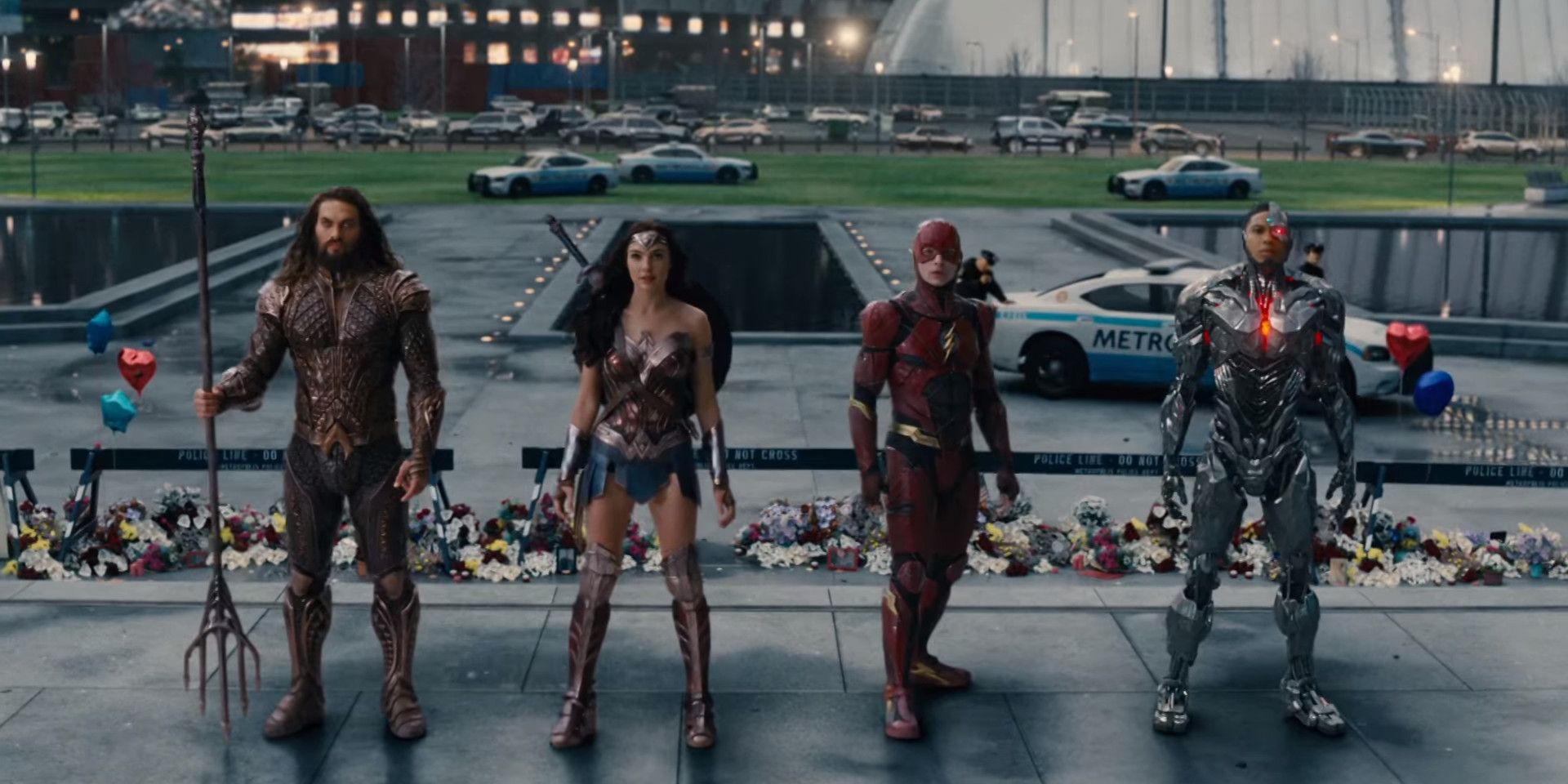 The Justice League seeing Superman return