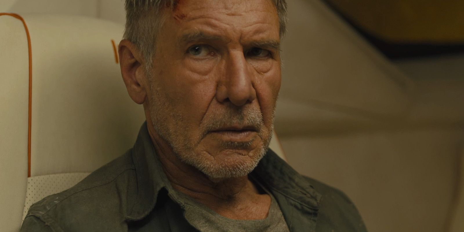 Deckard sitting in an aircraft in Blade Runner 2049