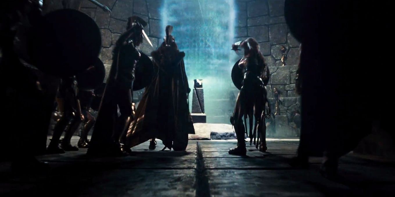 Justice League Trailer Amazon Mother Box