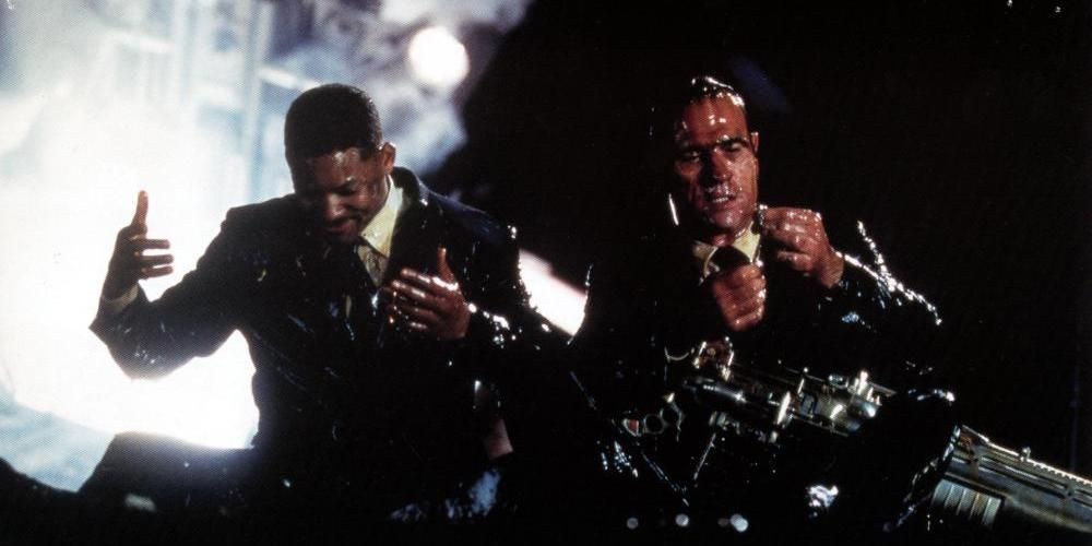 Agent J and Agent K covered in slime in Men In Black