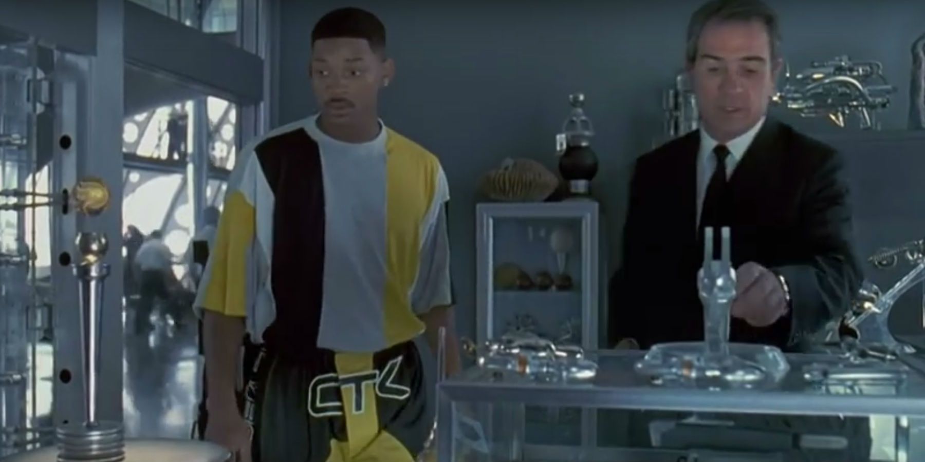 Will Smith and Tommy Lee Jones - Men in Black Great Attractor